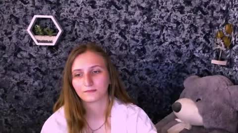 Snapshot of jenny_smille_ chatting on May 22, 2026, 8:10 am jenny_smille_ online show from May 22, 2026, 8:10 am