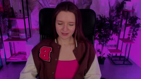 Jenny NO Nude online show from December 19, 2024, 6:23 am