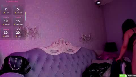 Jenny Ferguson online show from November 6, 2025, 3:40 am