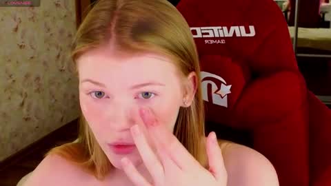 Snapshot of jennykiss11 chatting on May 10, 2026, 6:35 pm your dream online show from May 10, 2026, 6:35 pm