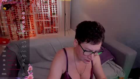 Snapshot of jennymons chatting on February 12, 2026, 8:42 am Jenny online show from February 12, 2026, 8:42 am