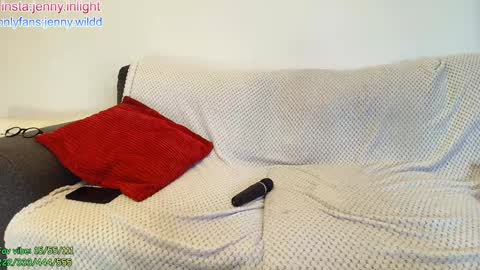 infamous blondiechloe.             Jennyjennywildd online show from January 14, 2026, 6:57 pm