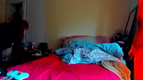 Jenn -  come to my onlyfans online show from November 22, 2025, 4:39 pm