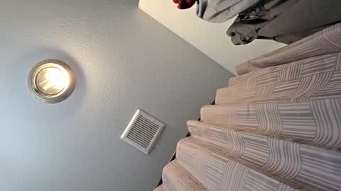 Lous online show from February 26, 2026, 7:51 am