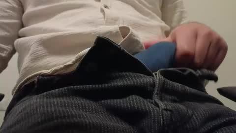 Machine  Sperme  online show from April 6, 2026, 7:04 pm