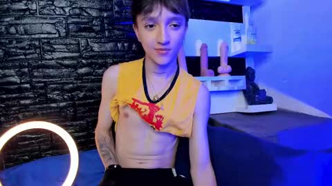 Snapshot of jeremy_salvatore_ chatting on February 21, 2025, 5:24 am jero independent model online show from February 21, 2025, 5:24 am