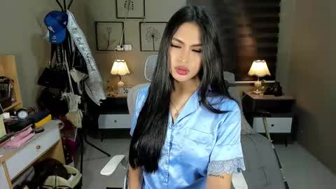 JENA online show from November 30, 2025, 7:18 pm