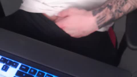 Snapshot of jerry9519 chatting on March 4, 2026, 7:58 am jerry9519 online show from March 4, 2026, 7:58 am