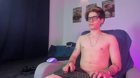 Angelo online show from September 30, 2025, 4:28 am