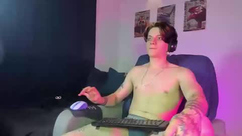 Angelo online show from October 15, 2025, 2:55 am