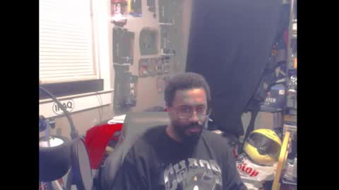 Snapshot of jerzey2k2 chatting on February 22, 2026, 1:51 am Jerzey2k2 aka the Alpha online show from February 22, 2026, 1:51 am