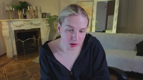 jes_solar online show from September 12, 2025, 11:32 am