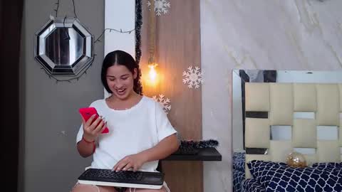 JESICA online show from January 13, 2026, 1:22 am