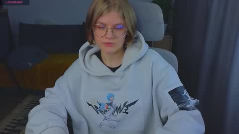  JessieVibes online show from October 4, 2025, 5:22 pm