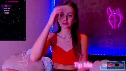 Jess online show from December 21, 2025, 10:50 pm