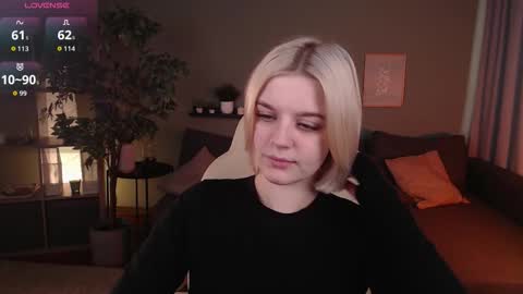 Snapshot of jess_marais chatting on October 21, 2025, 7:53 am Jess online show from October 21, 2025, 7:53 am
