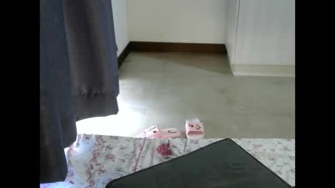 jessajoyy online show from February 18, 2025, 9:43 am