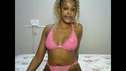 jessajoyy online show from October 3, 2025, 7:27 am