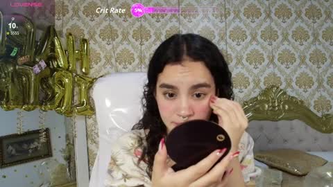 Jess online show from April 1, 2026, 7:33 pm