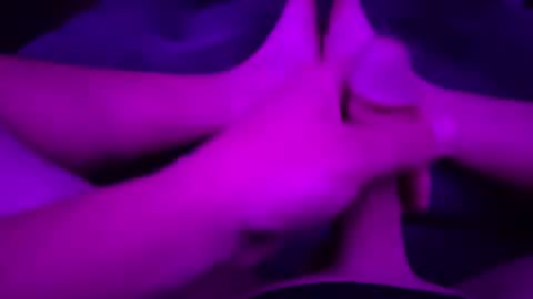 jesseboyy online show from October 31, 2025, 3:29 am