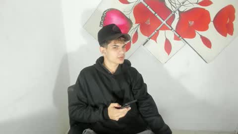 jesshot_bigcock online show from April 2, 2026, 2:15 pm