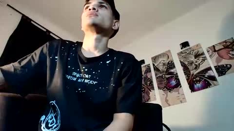 jesshot_bigcock online show from April 21, 2026, 2:15 am