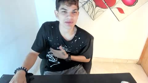 Snapshot of jesshot_bigcock chatting on May 19, 2026, 4:41 am jesshot_bigcock online show from May 19, 2026, 4:41 am