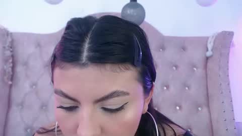 Jessica  online show from November 18, 2025, 5:39 pm