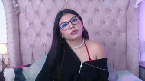 Jessica  online show from March 11, 2026, 4:24 pm