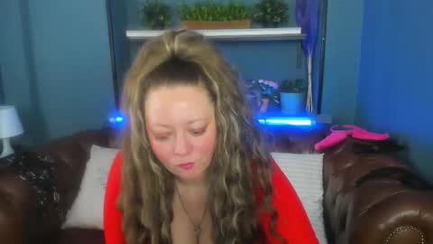 Jessica online show from February 20, 2025, 11:42 am