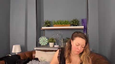 Jessica online show from March 11, 2025, 8:53 pm