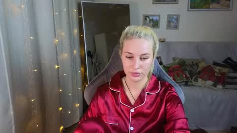 Jessy online show from December 11, 2024, 7:03 pm