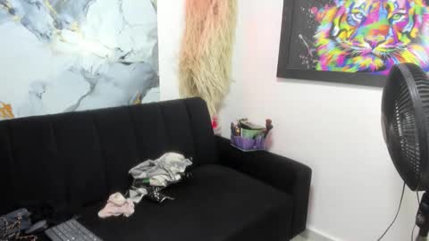 Snapshot of jessica_latina777 chatting on December 17, 2025, 9:21 pm JESSICA online show from December 17, 2025, 9:21 pm