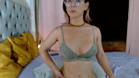 jessica_ts_vip online show from January 28, 2025, 3:25 am