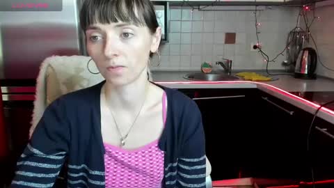 jessicaforris online show from January 11, 2025, 10:51 am