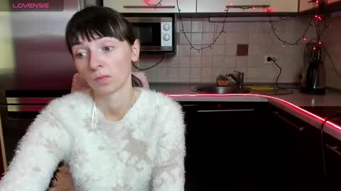 jessicaforris online show from January 19, 2025, 7:36 am