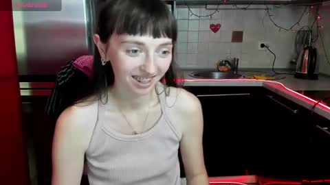 jessicaforris online show from January 31, 2025, 10:52 am