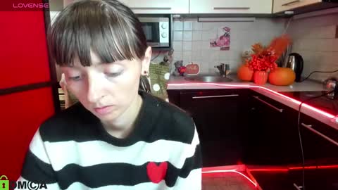 jessicaforris online show from October 2, 2025, 7:15 am