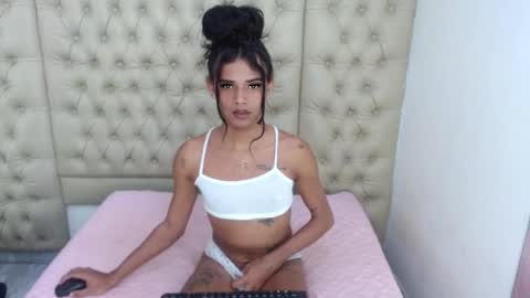 Jessica online show from September 30, 2025, 8:03 pm