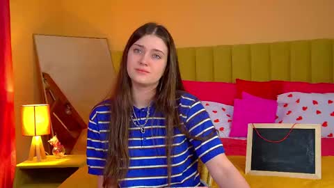 Jessica online show from March 18, 2026, 6:38 am