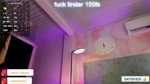 Snapshot of jessicameron chatting on October 11, 2025, 4:55 am JESSI AND NAOMI online show from October 11, 2025, 4:55 am