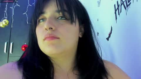 jessicared18 online show from December 11, 2024, 11:10 pm