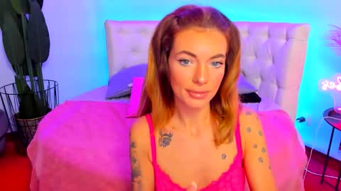 Jessy online show from October 25, 2025, 7:52 pm