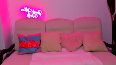 Jessy online show from March 19, 2026, 9:08 pm