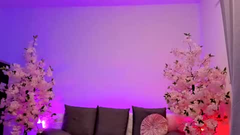 Gloria   online show from February 20, 2025, 5:23 am