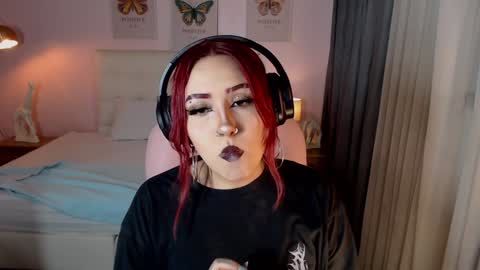 Snapshot of jessie_williams_01 chatting on January 4, 2025, 4:12 am Your Sweet Angel online show from January 4, 2025, 4:12 am