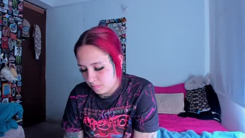 Snapshot of jessie_williams_01 chatting on January 21, 2025, 5:41 pm Your Sweet Angel online show from January 21, 2025, 5:41 pm