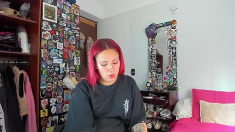 Snapshot of jessie_williams_01 chatting on January 24, 2025, 8:43 pm Your Sweet Angel online show from January 24, 2025, 8:43 pm