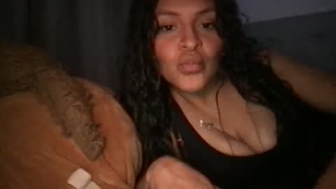 jessieboo23 online show from January 16, 2026, 4:27 am