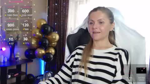 Jess online show from September 12, 2025, 5:07 am